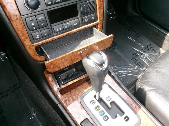 2004 Hyundai XG350 Base
