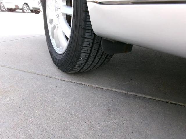 2004 Hyundai XG350 Base