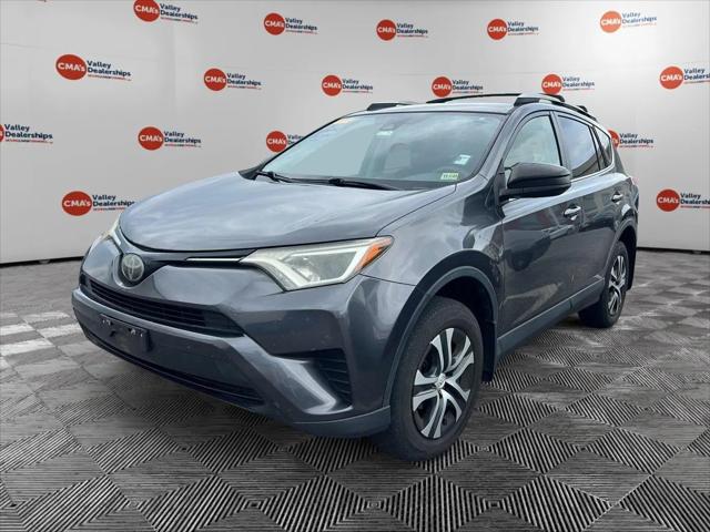 2018 Toyota RAV4 LE for sale in Staunton, VA