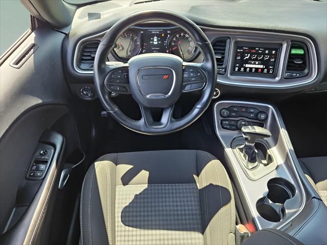 2021 Dodge Challenger SXT