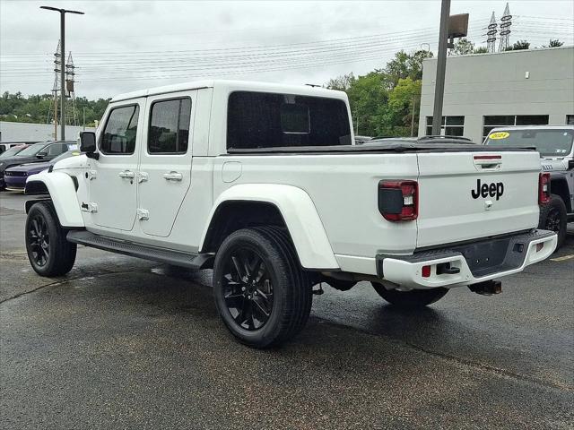 2022 Jeep Gladiator Sport