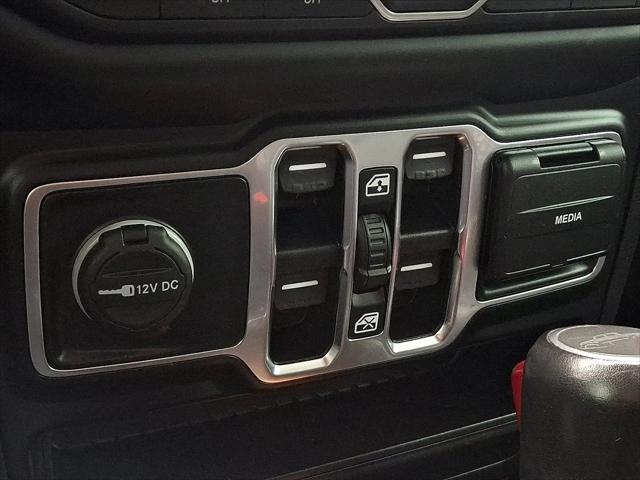 2022 Jeep Gladiator Sport