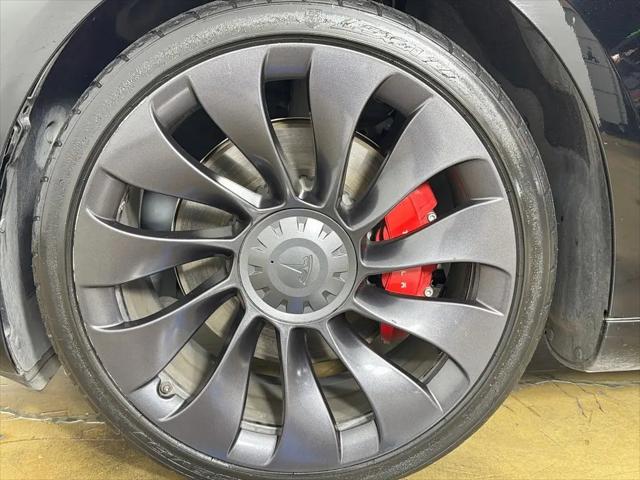 2022 Tesla Model 3 Performance Dual Motor All-Wheel Drive