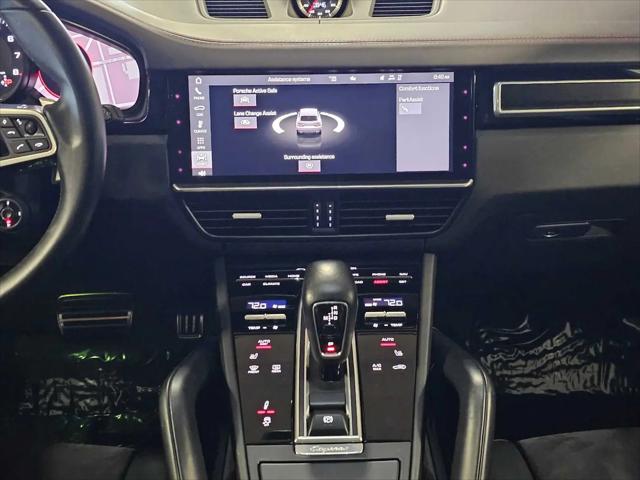 2021 Porsche Cayenne GTS