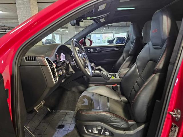 2021 Porsche Cayenne GTS