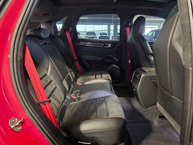 2021 Porsche Cayenne GTS