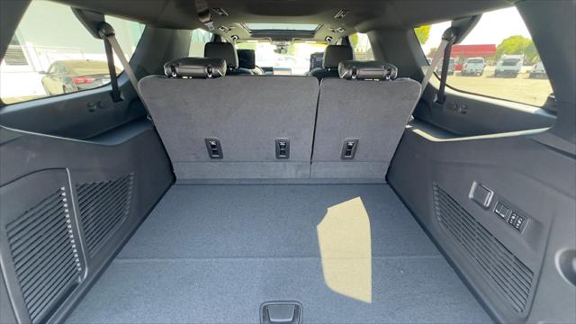 2026 GMC Yukon XL 4WD AT4 Ultimate