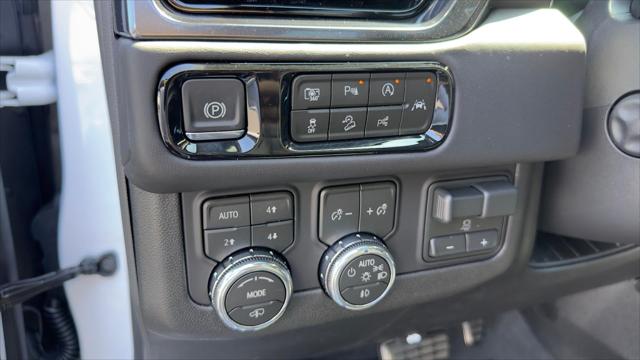2026 GMC Yukon XL 4WD AT4 Ultimate