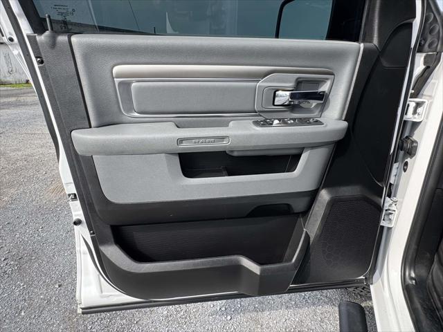 2020 Ram 1500 Warlock Quad Cab 4x4 64 Box