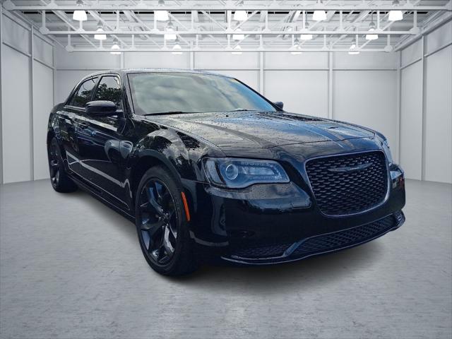 2023 Chrysler 300 Touring 2023 Chrysler 300 Touring