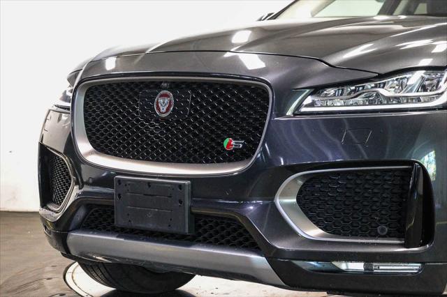 2017 Jaguar F-PACE S