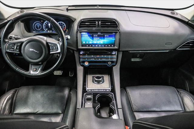 2017 Jaguar F-PACE S