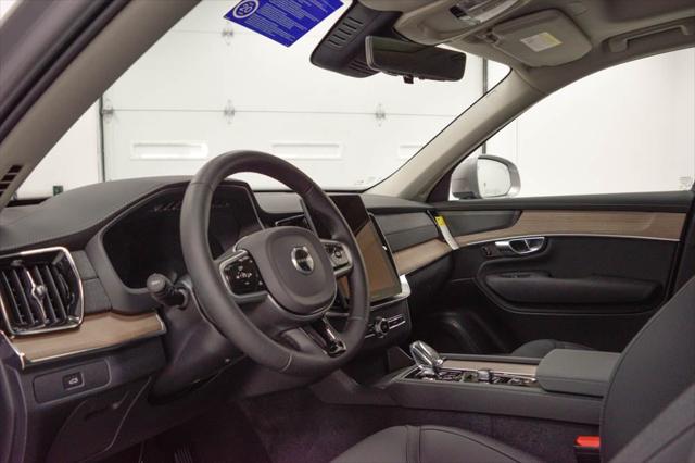 2026 Volvo XC90 Plus, B6 AWD Gas mild hybrid, Gasoline, Bright, 7 Seats