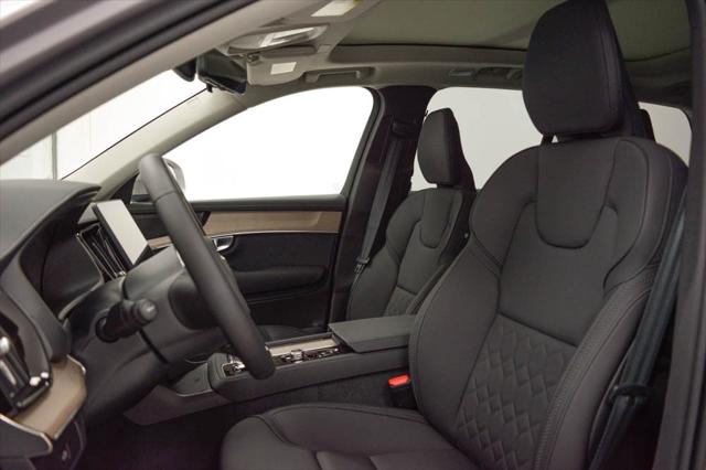 2026 Volvo XC90 Plus, B6 AWD Gas mild hybrid, Gasoline, Bright, 7 Seats
