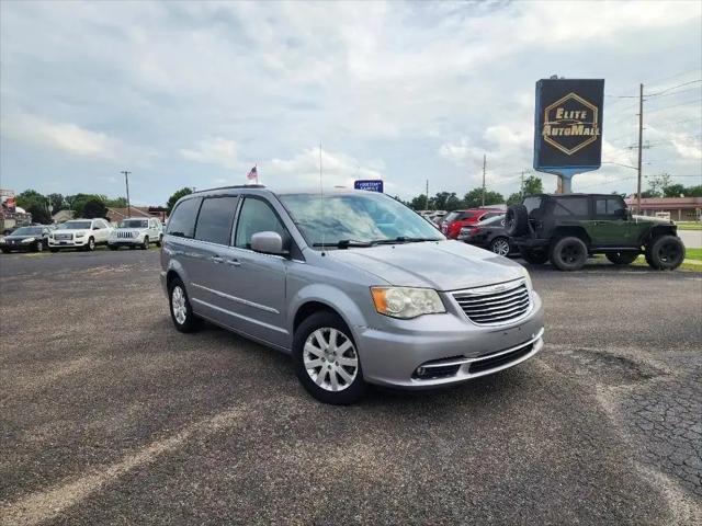 2014 Chrysler Town & Country Touring for sale in Mount Zion, IL