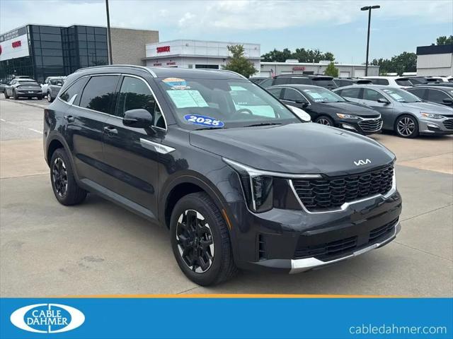 2025 Kia Sorento S for sale in Lawrence, KS