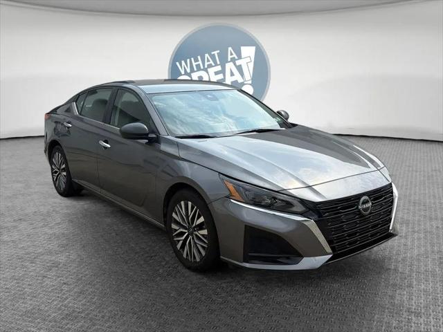 2024 Nissan Altima SV FWD for sale in Irwin, PA