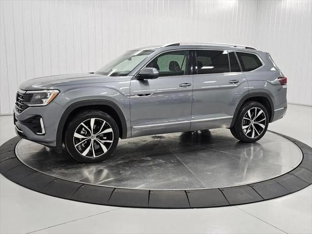 2024 Volkswagen Atlas 2.0T SEL Premium R-Line for sale in Mason City, IA