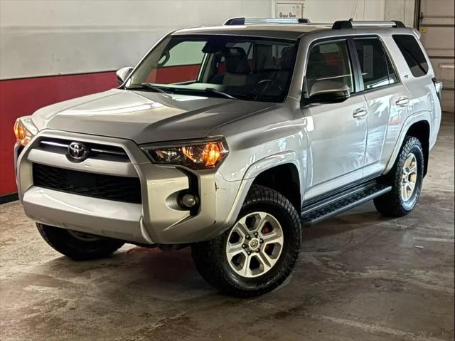 2020 Toyota 4Runner SR5 for sale in Eden Prairie, MN