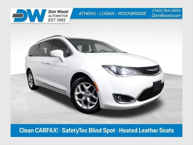 2017 Chrysler Pacifica Touring-L for sale in Rockbridge, OH