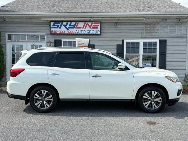 2017 Nissan Pathfinder SL for sale in Waynesboro, VA