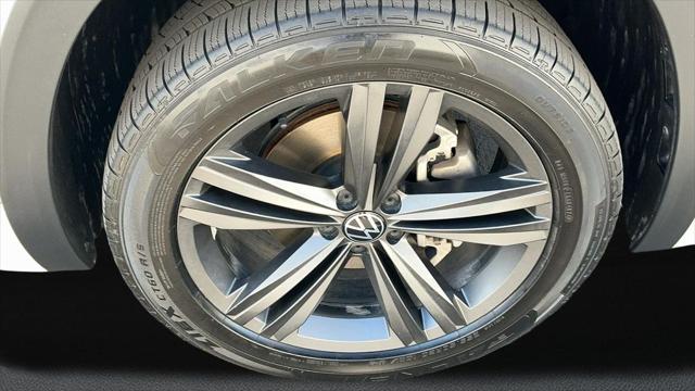 2021 Volkswagen Atlas 3.6L V6 SE w/Technology R-Line