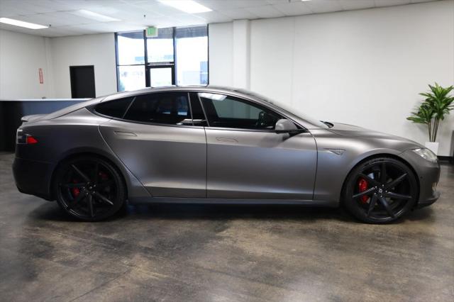 2015 Tesla Model S P85D