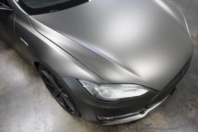 2015 Tesla Model S P85D