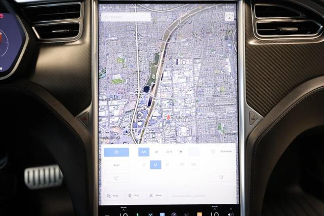 2015 Tesla Model S P85D