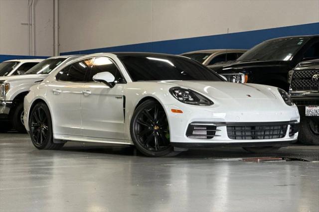 2019 Porsche Panamera E-Hybrid 4