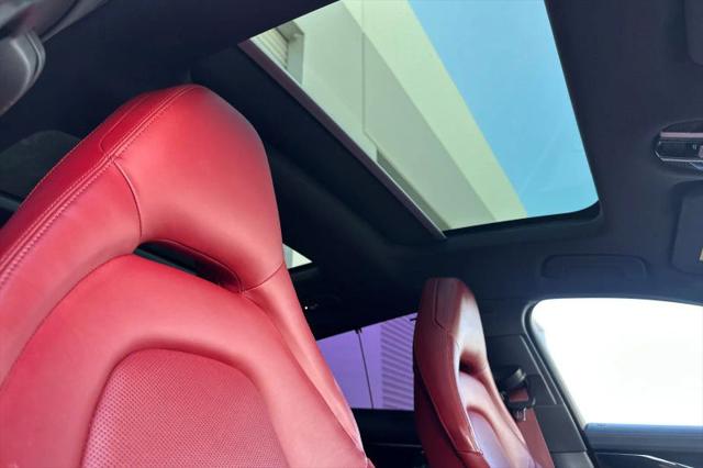 2019 Porsche Panamera E-Hybrid 4
