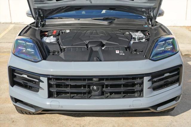2025 Porsche Cayenne E-Hybrid E