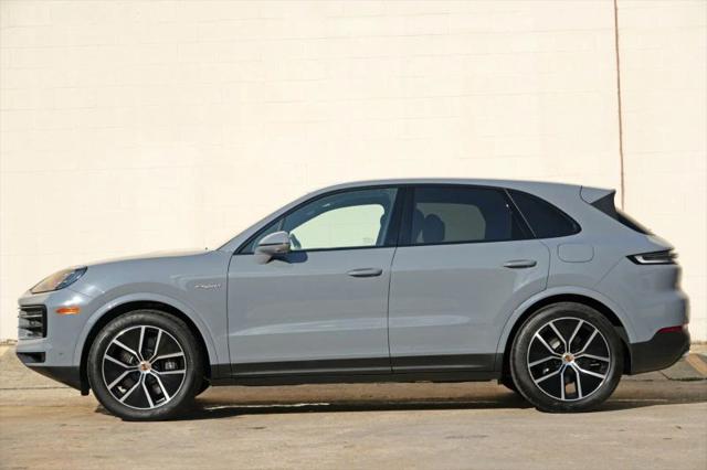 2025 Porsche Cayenne E-Hybrid E