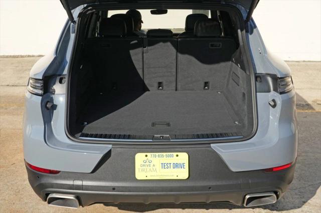 2025 Porsche Cayenne E-Hybrid E