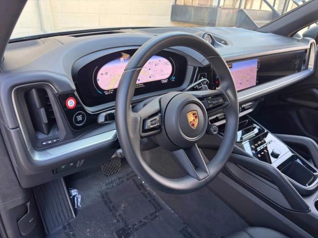 2025 Porsche Cayenne E-Hybrid E