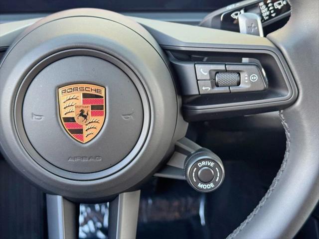 2025 Porsche Cayenne E-Hybrid E