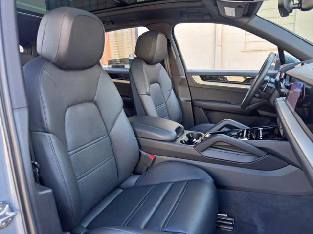 2025 Porsche Cayenne E-Hybrid E