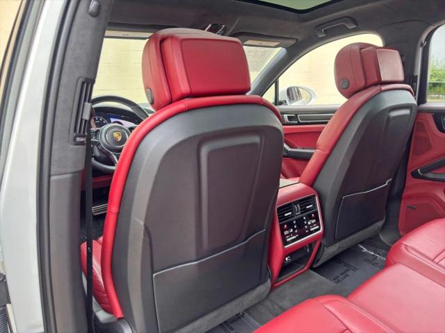 2023 Porsche Cayenne GTS