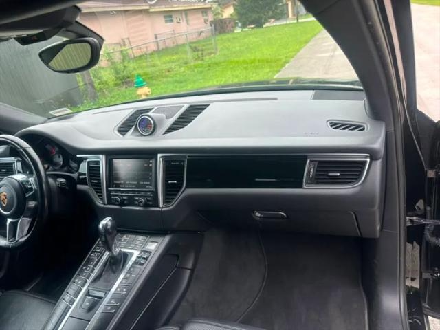 2016 Porsche Macan S