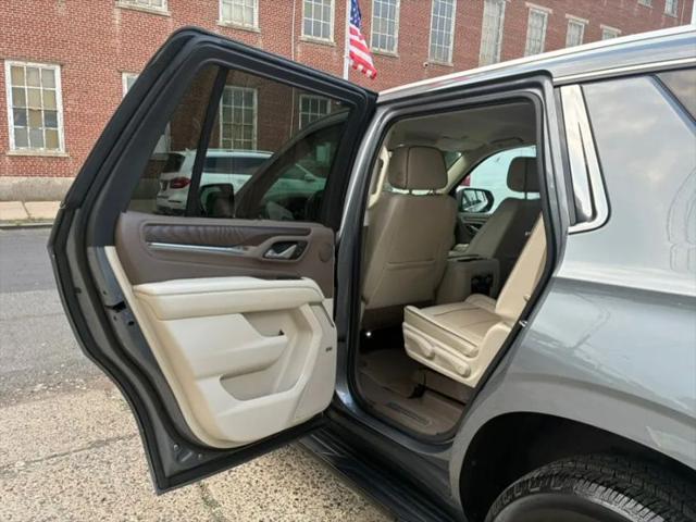 2022 GMC Yukon 4WD Denali