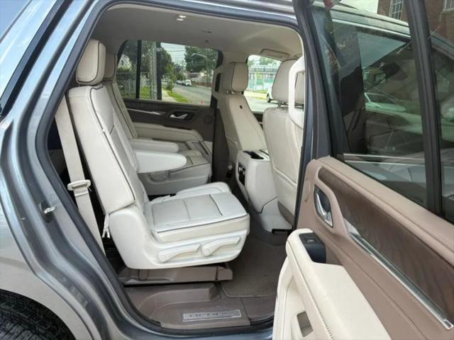 2022 GMC Yukon 4WD Denali