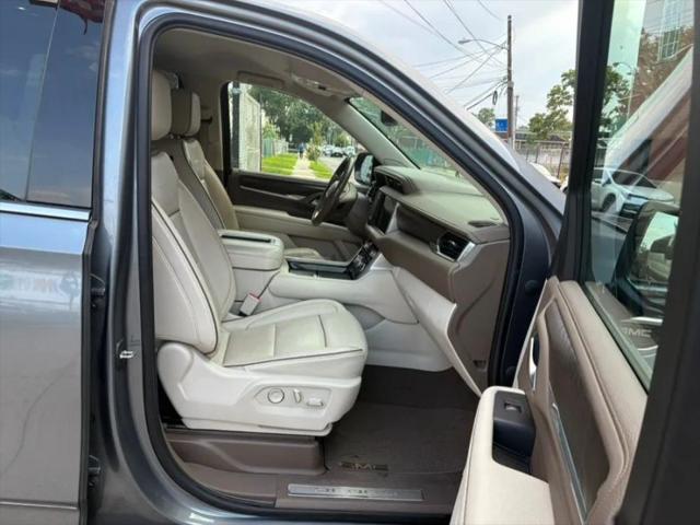2022 GMC Yukon 4WD Denali