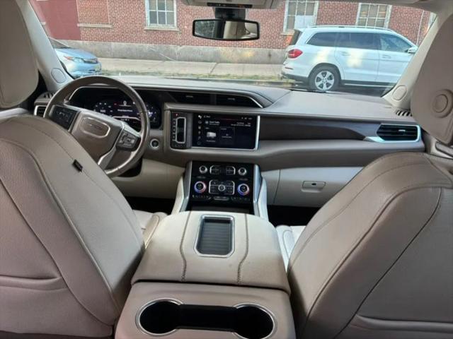 2022 GMC Yukon 4WD Denali