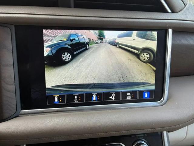 2022 GMC Yukon 4WD Denali