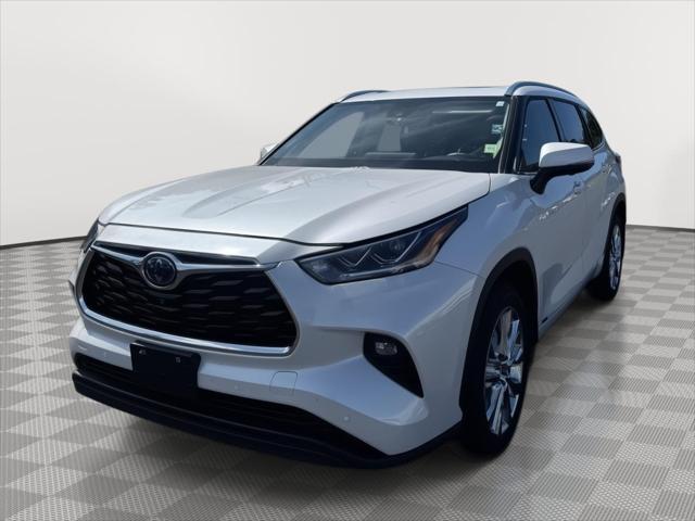 2024 Toyota Highlander Hybrid Limited for sale in Middletown, NY