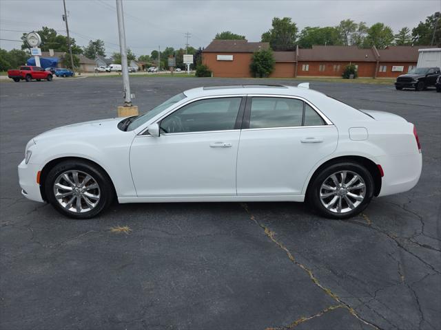 2017 Chrysler 300 Limited AWD