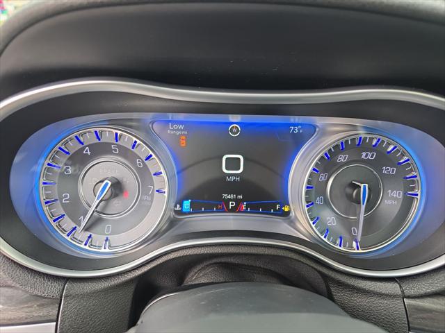 2017 Chrysler 300 Limited AWD