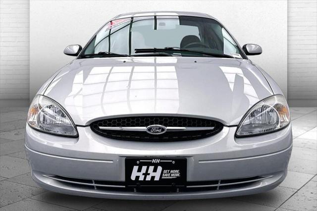 2003 Ford Taurus 4dr Sdn SES Standard