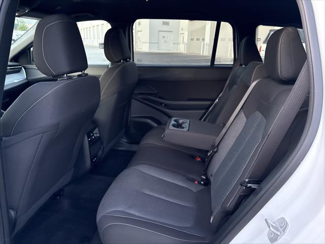 2026 Jeep Cherokee Laredo 4x4
