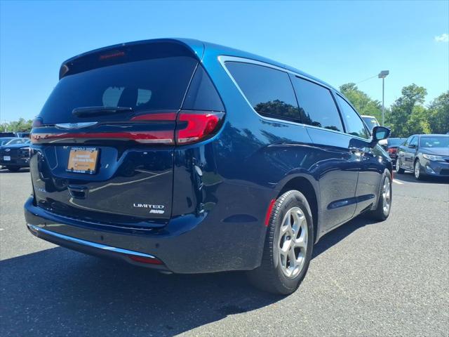 2024 Chrysler Pacifica Limited AWD